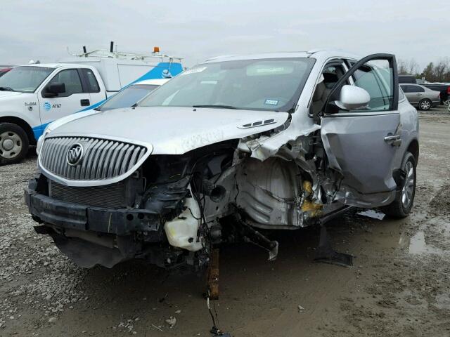 5GAKRDED8CJ237174 - 2012 BUICK ENCLAVE SILVER photo 2