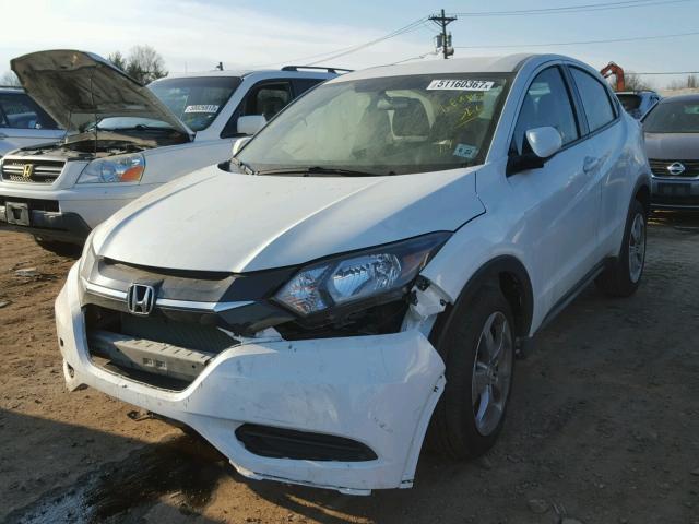 3CZRU6H38HM719383 - 2017 HONDA HR-V LX WHITE photo 2