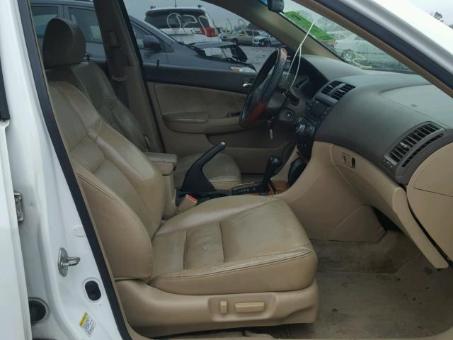 1HGCM66543A045028 - 2003 HONDA ACCORD EX WHITE photo 5