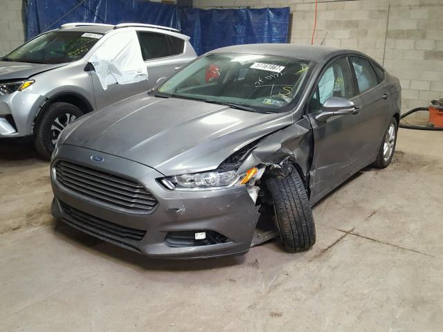 3FA6P0H7XDR211144 - 2013 FORD FUSION SE GRAY photo 2