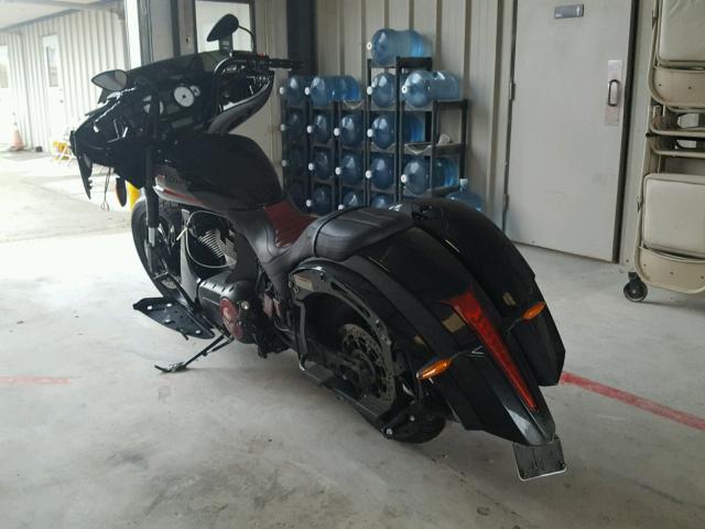 5VPXMAAAXH3057074 - 2017 VICTORY MOTORCYCLES MAGNUM BLACK photo 3