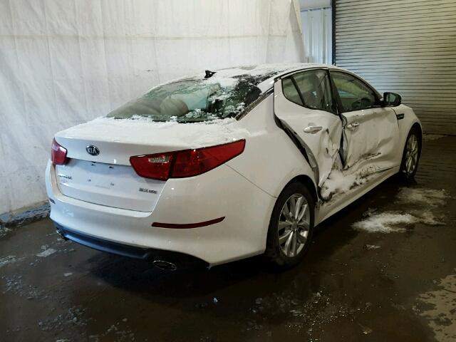 5XXGN4A70FG409528 - 2015 KIA OPTIMA EX WHITE photo 4