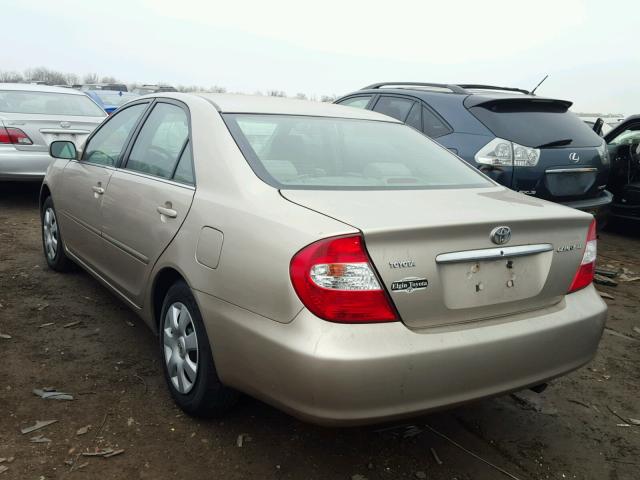 4T1BE32K82U510937 - 2002 TOYOTA CAMRY LE BEIGE photo 3