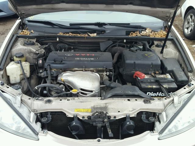 4T1BE32K82U510937 - 2002 TOYOTA CAMRY LE BEIGE photo 7