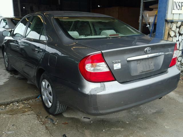 4T1BE32K34U918944 - 2004 TOYOTA CAMRY LE GRAY photo 3