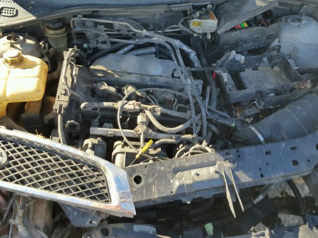 1FAFP34N15W142378 - 2005 FORD FOCUS ZX4 SILVER photo 7