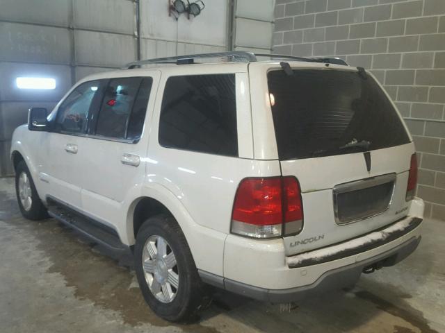 5LMEU78HX3ZJ41339 - 2003 LINCOLN AVIATOR WHITE photo 3