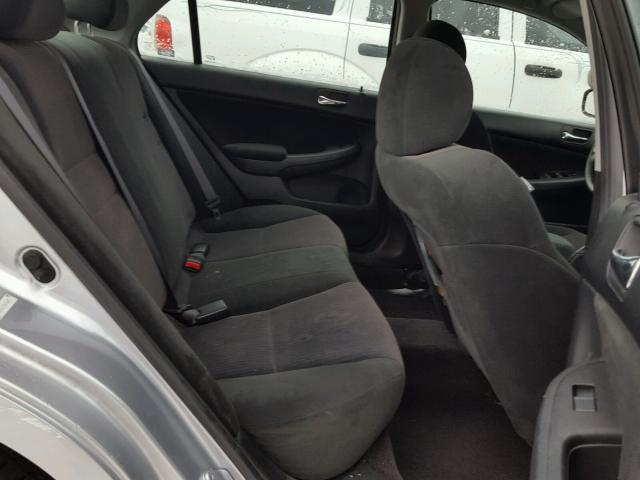 1HGCM56175A148051 - 2005 HONDA ACCORD DX SILVER photo 6