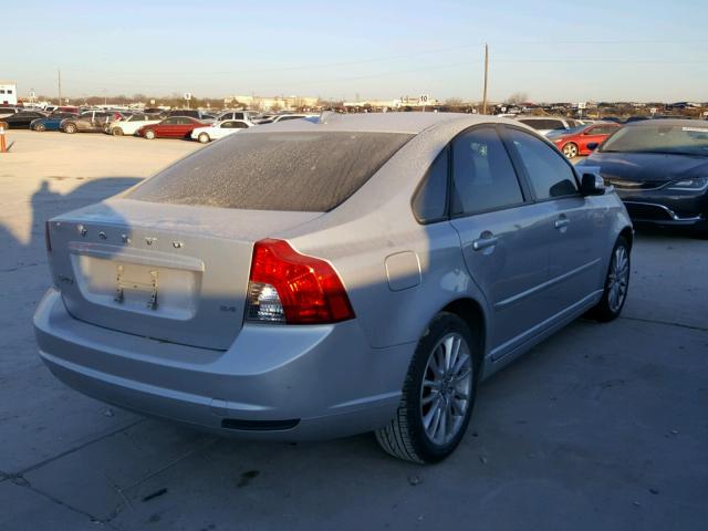 YV1MS382092442114 - 2009 VOLVO S40 2.4I SILVER photo 4