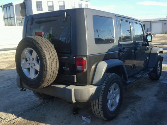 1J4GA39199L762113 - 2009 JEEP WRANGLER U BLACK photo 4