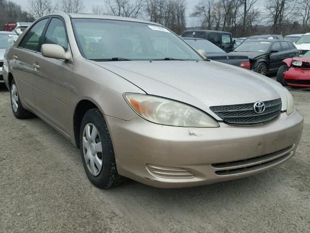 4T1BE32K22U584547 - 2002 TOYOTA CAMRY LE თაფლისფერი ფოტო 1