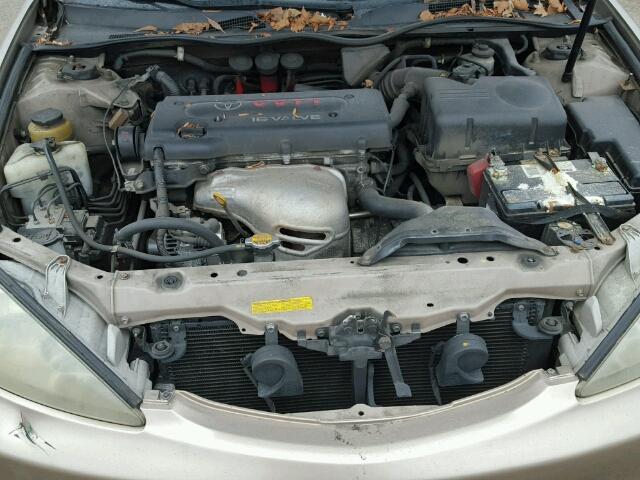 4T1BE32K22U584547 - 2002 TOYOTA CAMRY LE თაფლისფერი ფოტო 7