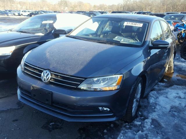 3VWD17AJ3FM236398 - 2015 VOLKSWAGEN JETTA SE GRAY photo 2