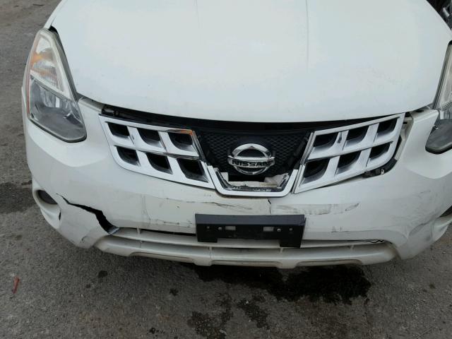 JN8AS5MT6DW515379 - 2013 NISSAN ROGUE S WHITE photo 9