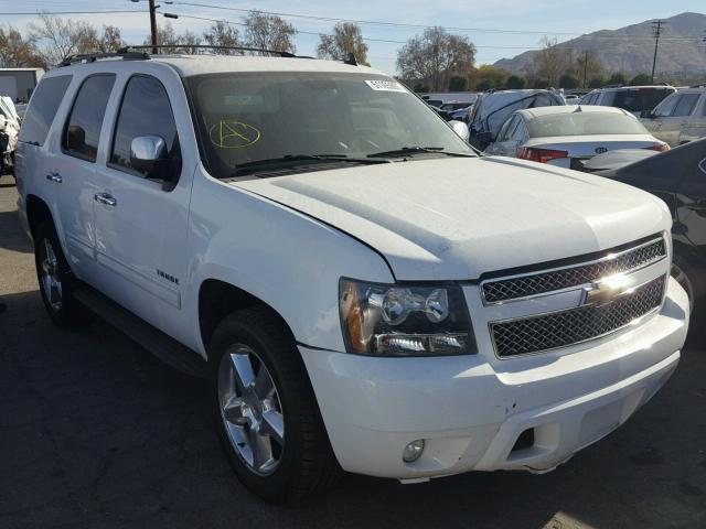 1GNSCAE05BR184338 - 2011 CHEVROLET TAHOE C150 WHITE photo 1