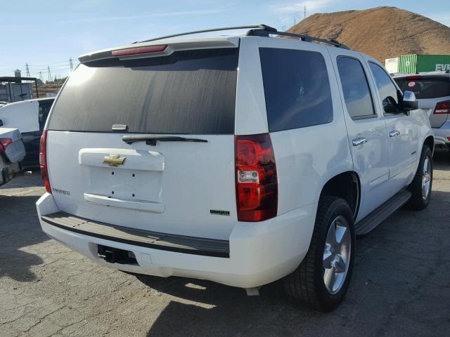 1GNSCAE05BR184338 - 2011 CHEVROLET TAHOE C150 WHITE photo 4