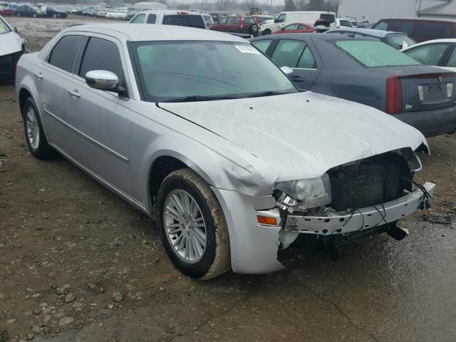 2C3CA5CV9AH167375 - 2010 CHRYSLER 300 TOURIN SILVER photo 1