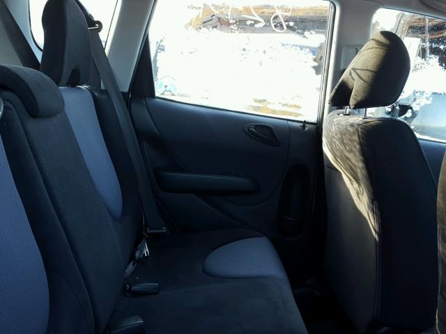 JHMGD38657S024062 - 2007 HONDA FIT S ვერცხლისფერი ფოტო 6