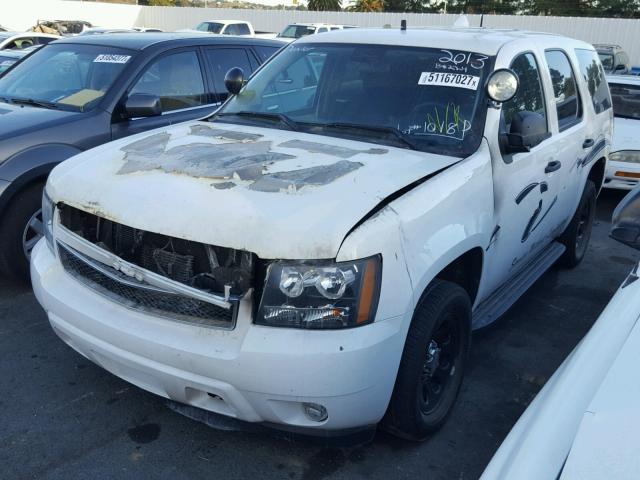 1GNLC2E01DR267553 - 2013 CHEVROLET TAHOE POLI WHITE photo 2