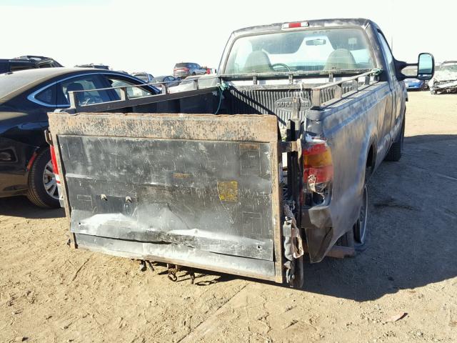 1FTNF20L0XEE30828 - 1999 FORD F250 SUPER BLACK photo 4