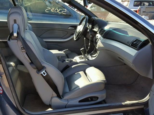 WBABS53401EV85906 - 2001 BMW 330 CI BLUE photo 5