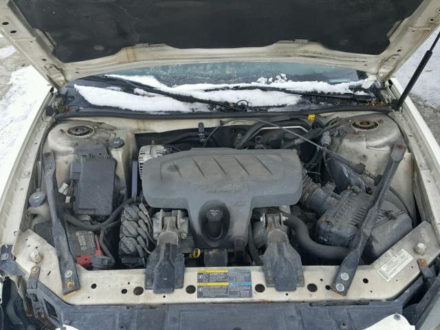 2G2WP552X81109423 - 2008 PONTIAC GRAND PRIX WHITE photo 7