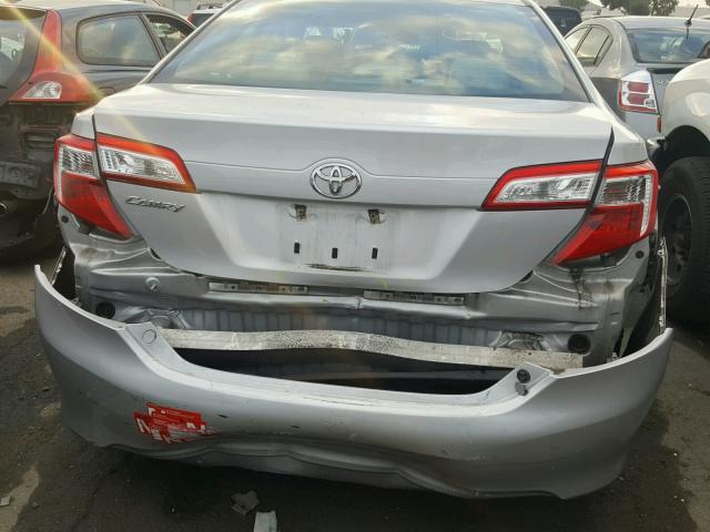 4T1BF1FK5CU506566 - 2012 TOYOTA CAMRY BASE SILVER photo 9