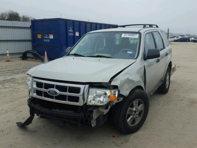 1FMCU02779KA50807 - 2009 FORD ESCAPE XLS CREAM photo 2