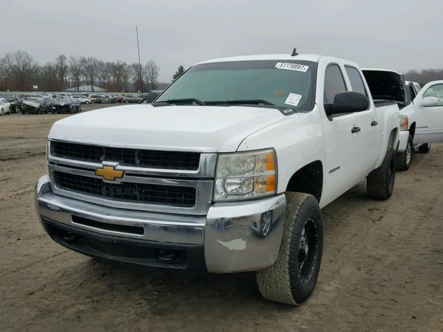 1GC4KVBG0AF141670 - 2010 CHEVROLET SILVERADO WHITE photo 2