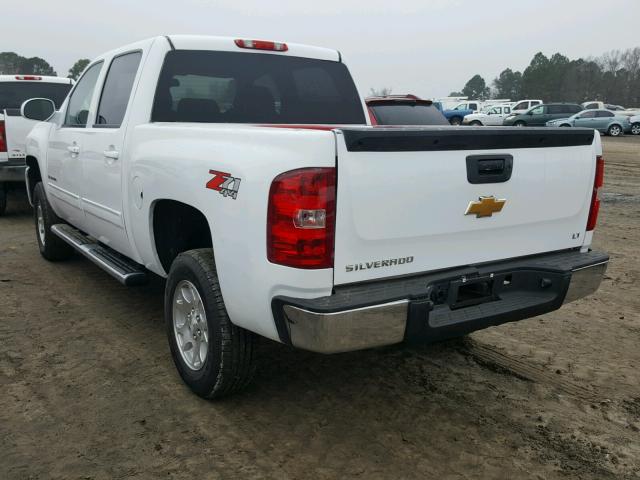 3GCPKSEA0DG214185 - 2013 CHEVROLET SILVERADO WHITE photo 3