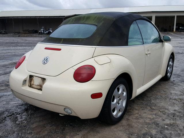 3VWCK21Y53M309825 - 2003 VOLKSWAGEN NEW BEETLE 奶油色 照片 4