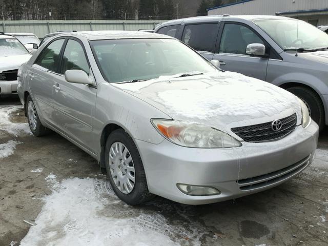 4T1BE30K64U838850 - 2004 TOYOTA CAMRY LE SILVER photo 1