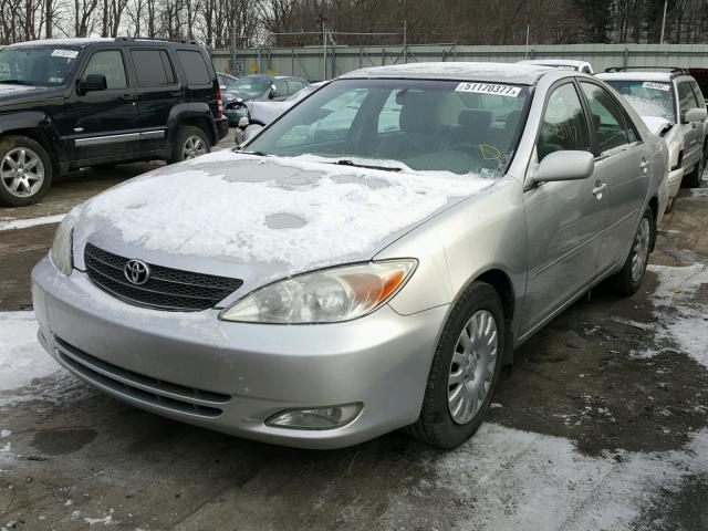 4T1BE30K64U838850 - 2004 TOYOTA CAMRY LE SILVER photo 2