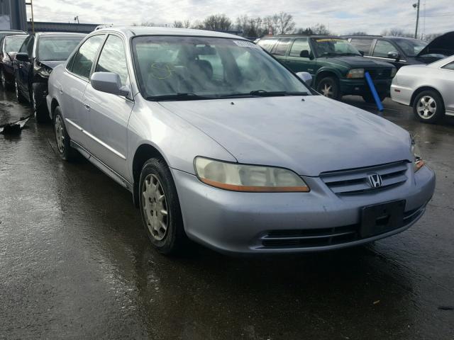 1HGCG56481A147583 - 2001 HONDA ACCORD LX SILVER photo 1