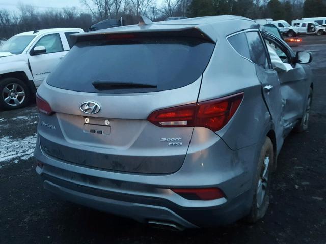 5XYZTDLB8HG437897 - 2017 HYUNDAI SANTA FE S SILVER photo 4