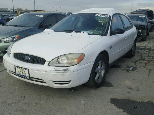 1FAFP55SX4A163094 - 2004 FORD TAURUS SES WHITE photo 2