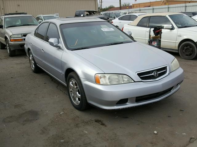 19UUA5675YA031087 - 2000 ACURA 3.2TL SILVER photo 1