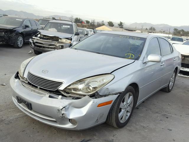 JTHBA30G555092381 - 2005 LEXUS ES 330 SILVER photo 2