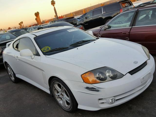 KMHHN65F14U134689 - 2004 HYUNDAI TIBURON GT WHITE photo 1