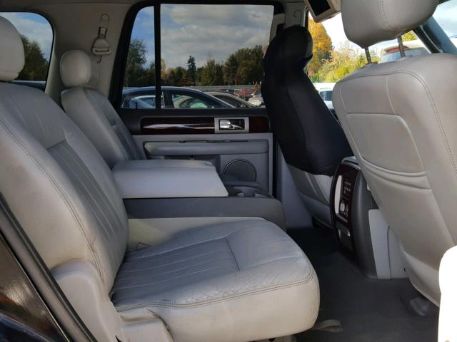 5LMFU27R94LJ12713 - 2004 LINCOLN NAVIGATOR Қара фото 6