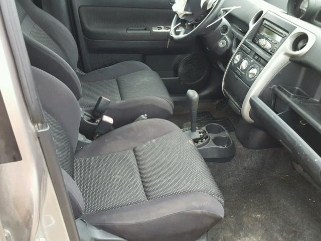 JTLKT324464055199 - 2006 SCION XB GRAY photo 5