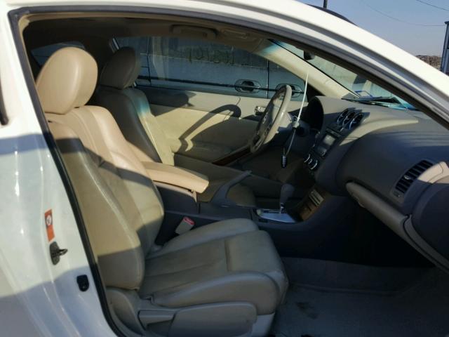 1N4AL24E79C172752 - 2009 NISSAN ALTIMA 2.5 WHITE photo 5