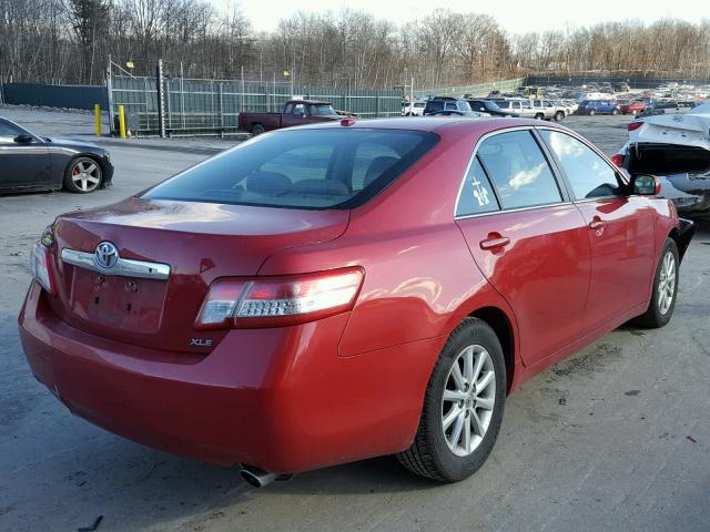 4T1BF3EKXBU124559 - 2011 TOYOTA CAMRY BASE RED photo 4