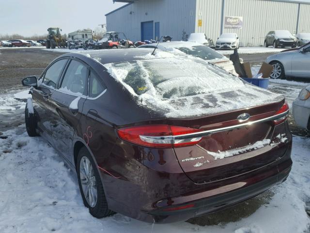 3FA6P0H75HR393695 - 2017 FORD FUSION SE BURGUNDY photo 3