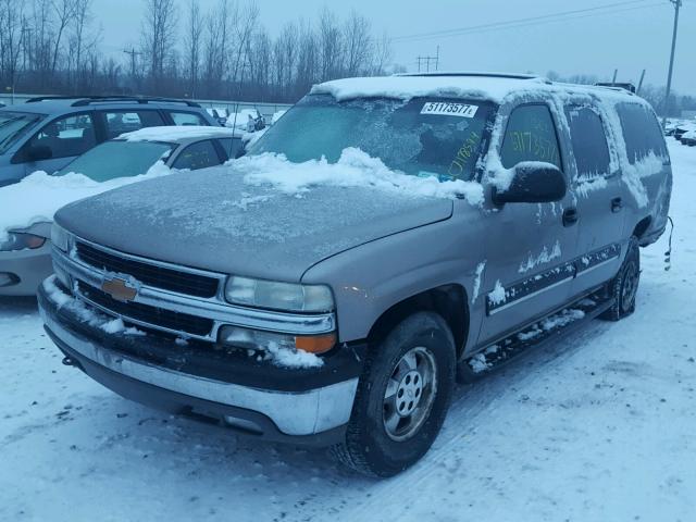 1GNFK16Z02J278305 - 2002 CHEVROLET SUBURBAN K GRAY photo 2