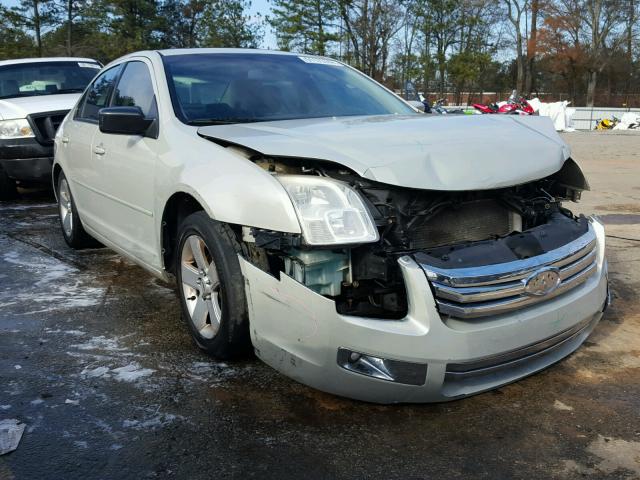 3FAHP07Z38R184662 - 2008 FORD FUSION SE WHITE photo 1