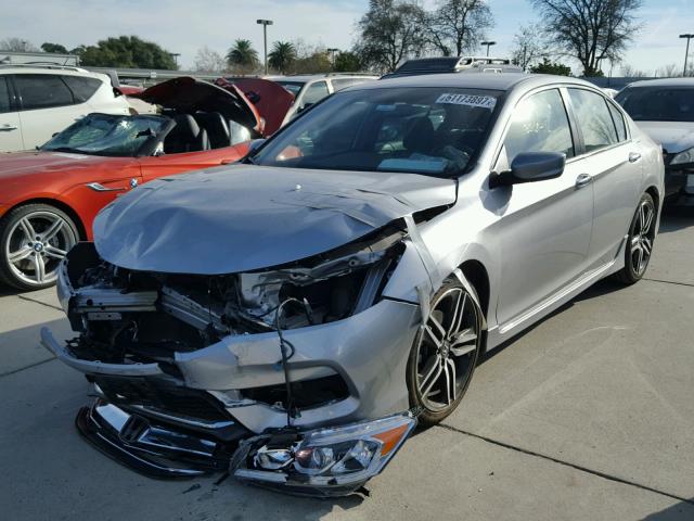 1HGCR2F51GA132322 - 2016 HONDA ACCORD SPO GRAY photo 2