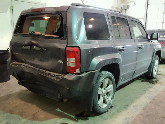 1C4NJRFB1FD176718 - 2015 JEEP PATRIOT LA GRAY photo 4