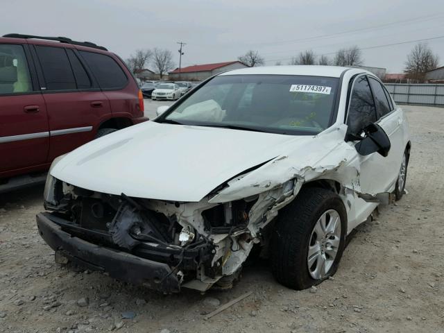 1HGCP26418A053327 - 2008 HONDA ACCORD LXP WHITE photo 2