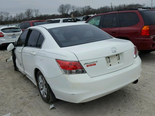 1HGCP26418A053327 - 2008 HONDA ACCORD LXP WHITE photo 3